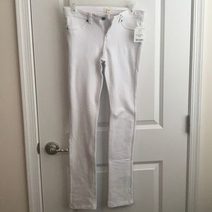 Women’s white knit pants